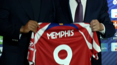 El Atleti presenta a Depay  