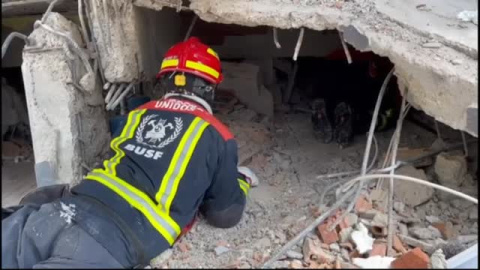 "¡Localizada!", el grito de esperanza de los equipos de rescate españoles en Turquía