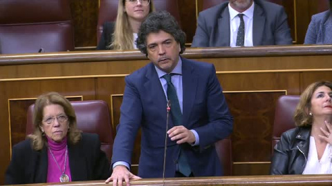 Garcés (PP) acusa al Ejecutivo de no registrar los parados efectivos que hay en el país