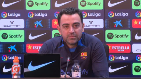 Xavi reconoce que en el vestuario hacen "hasta alguna bromita" sobre el 'caso Negreira' y que lo tratan "de la mejor manera posible"