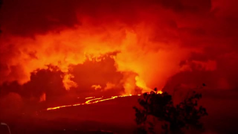 Las impresionantes imágenes del volcán activo más grande del mundo 