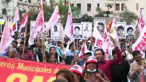 En Perú los manifestantes vuelven a las calles después de los días festivos