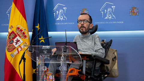 Vídeo | Echenique reconoce que "nunca se imaginaron que Alberto Rodríguez acabaría con Errejón y Baldoví"