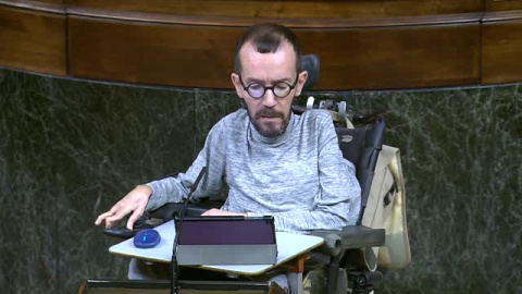 Echenique: "No podemos permitir que el capitalismo despiadado de Juan Roig y otros magnates, decidan qué pueden comer las familias"