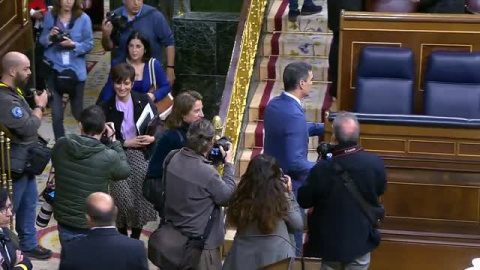 La moción de censura de Vox enfrenta al PSOE con el PP