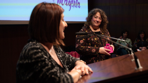 'Público' recibe el premio a Mejor Medio de Comunicación 2023 otorgado por la asociación Blanco, Negro y Magenta