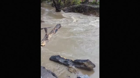 Las inundaciones en California dejan un saldo de 2 muertos y diez mil evacuados