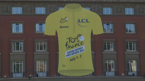 Bilbao ya luce el maillot amarillo del Tour 2023