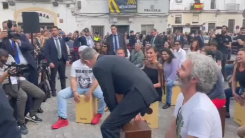 El Rey toca el cajón en el Congreso de la Lengua de Cádiz