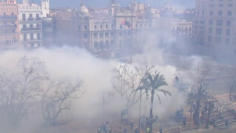 Fallas en Valencia, con mascarilla y sin aforos