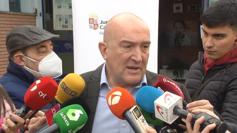 CYL dice que las medidas anunciadas por García-Gallardo van dirigidas a todas las embarazadas que lo soliciten