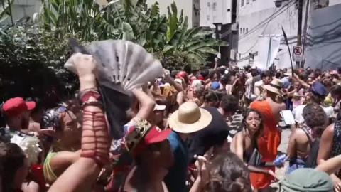 El carnaval vuelve a inundar las calles de Río de Janeiro