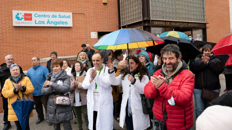 "Vamos a seguir poniendo carteles": así han sido las movilizaciones en los centros de salud de Madrid