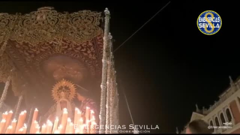 Nuevo incidente durante una procesión de Semana Santa en Sevilla   