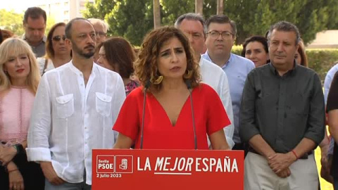 María Jesús Montero exige a Feijóo que "debata" para que cada uno conforme su criterio