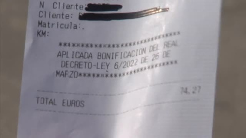 Las petroleras se quedaron con más de 700 millones de la bonificación de los carburantes