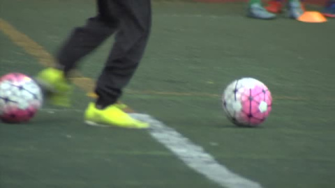 Dos escuelas de fútbol de Granada estafan a 70 menores y jóvenes extranjeros 