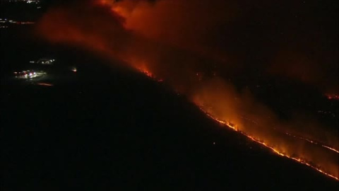 Gigantesco incendio en un bosque de New Jersey 