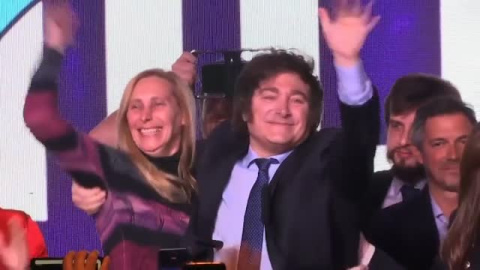 El ultraderechista Javier Milei gana las elecciones primarias en Argentina