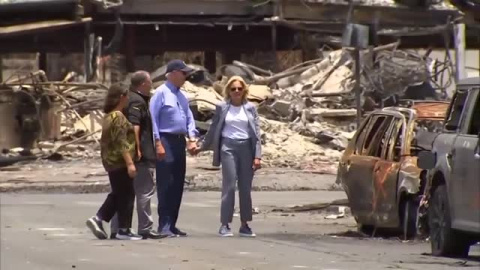 Biden visita Maui 13 días después del devastador incendio que se ha cobrado la vida de 114 personas