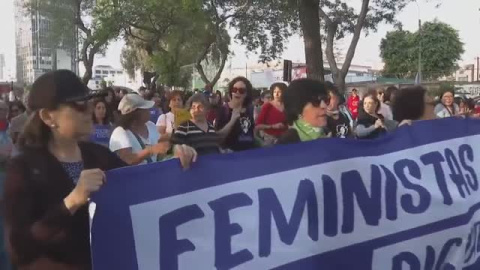 Los peruanos salen a la calle contra la presidenta Boluarte y el Congreso Nacional