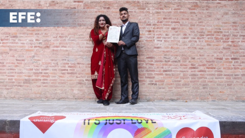 Nepal registra oficialmente el primer matrimonio homosexual del Sur de Asia