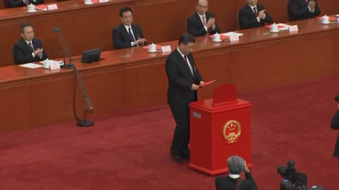 La llamada entre Zelenski y Xi Jinping, una puerta a la esperanza en Ucrania