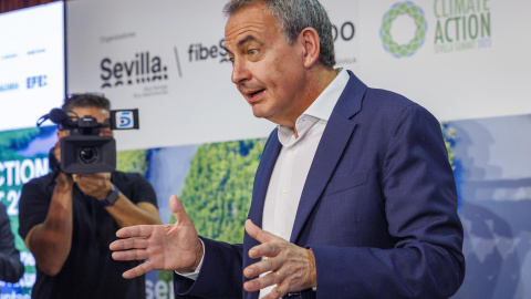 Zapatero carga contra los pactos del "salvaje Oeste" de PP y Vox