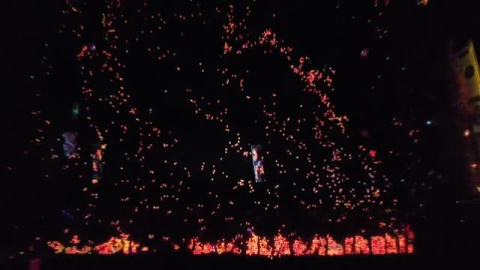 Celebración del tradicional Festival de Farolillos en China