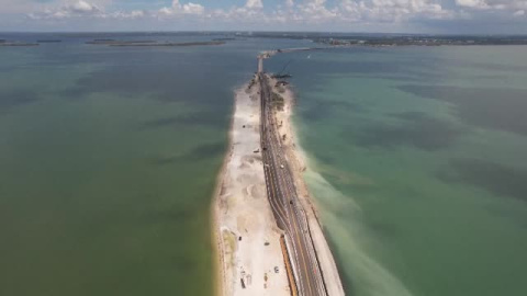 La tormenta Idalia golpea Florida ya convertida en huracán de categoría 4