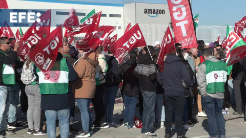 El 90 % de la plantilla de Amazon en Dos Hermanas (Sevilla) secunda una huelga indefinida