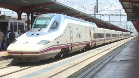 Desconvocadas las cinco jornadas de huelga en Renfe