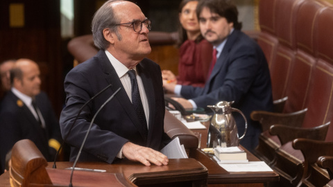 El defensor del pueblo, Ángel Gabilondo, antes de intervenir en la sesión plenaria en el Congreso de los Diputados, a 21 de noviembre de 2024, en Madrid.