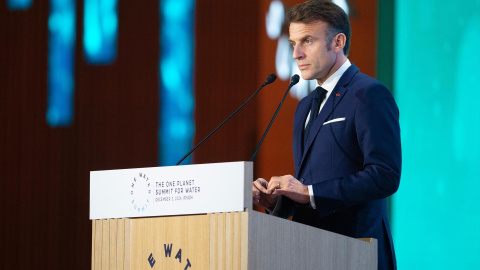 El presidente de Francia, Emmanuel Macron, habla durante la Cumbre One Water en Riad