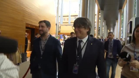 Puigdemont exige al presidente Sánchez que se someta a una cuestión de confianza