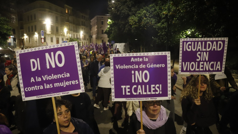 Imágenes de la manifestación con motivo del 25N en Málaga, a 25 de noviembre de 2024.