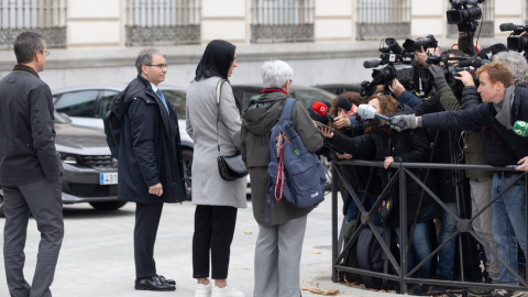 Jenni Hermoso atendiendo a los medios tras salir de la Audiencia Nacional, donde declaró por el 'Caso Rubiales'. (Fuente: EuropaPress) 