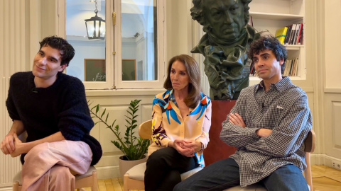 Javier Calvo, Ana Belén y Javier Ambrossi, los presentadores de la 38 edición de los Premios Goya, en la Academia de Cine. Foto: Jaime Morato.