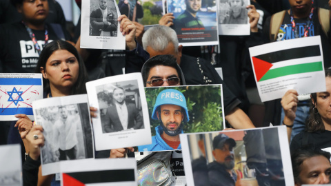 Periodistas mexicanos participan en una acción solidaria y protesta por los colegas detenidos, desaparecidos y asesinados en Gaza, a 5/12/2024.