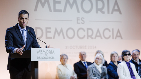 El presidente del Gobierno, Pedro Sánchez, preside el acto con motivo de la celebración del ‘Día de Recuerdo y Homenaje a todas las víctimas del golpe militar, la Guerra y la DictaduraCarlos Luján / Europa Press10 DICIEMBRE 2024;PRESIDENTE;GOBIERNO;HMENAJE;VICTIMAS;DICTADURA;MEMORIA DEMOCRÁTICA10/12/2024