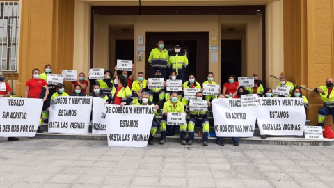 Imagen de las protestas de las trabajadoras de la limpieza de los astilleros de Puerto Real