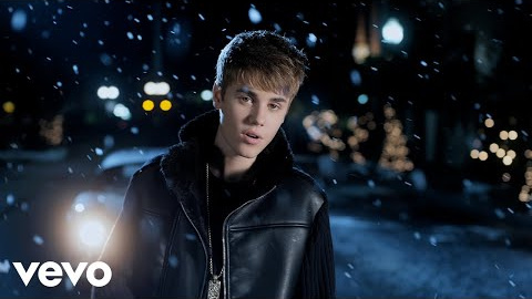 REMASTERED IN HD! UP TO 4K!!
‘Under The Mistletoe’ now on vinyl: http://smarturl.it/UnderMistletoeLP
Stream Mistletoe: https://Stream.lnk.to/JBMistletoe
Listen to more holiday favorites by Justin Bieber here: http://smarturl.it/ChristmasPlaylist-JB
 
Follow Justin:
Instagram | http://instagram.com/justinbieber
Twitter | http://twitter.com/justinbieber
Facebook | http://facebook.com/justinbieber
TikTok | https://www.tiktok.com/@justinbieber
Website | https://www.justinbiebermusic.com/

Music video by Justin Bieber performing Mistletoe. (C) 2011 The Island Def Jam Music Group
Buy on iTunes - http://idj.to/qQNYau

#JustinBieber #Mistletoe #Remastered