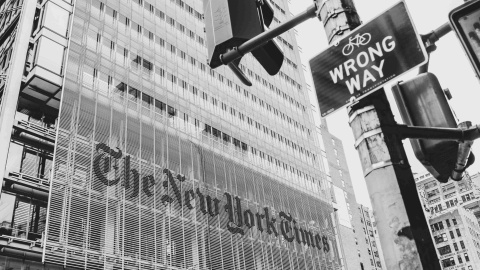 Ni los hechos son hoy sagrados, ni las opiniones, libres Ni los hechos son hoy sagrados, ni las opiniones, libres