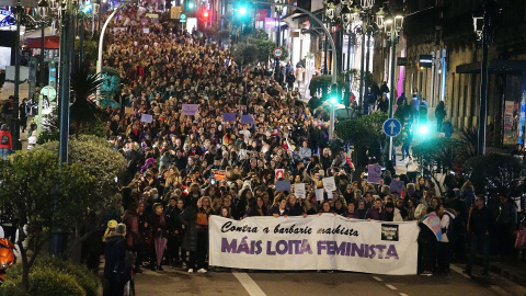 Manifestación con motivo del 8M de 2023 en Vigo (Galicia).