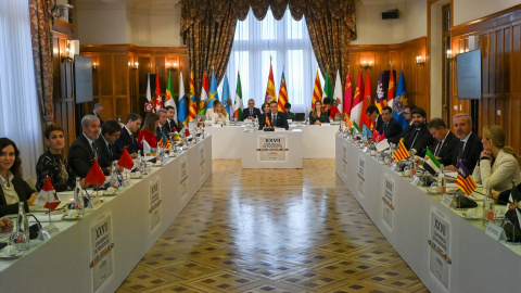 El presidente del Gobierno, Pedro Sánchez, durante la XXVII Conferencia de Presidentes, en el Palacio de la Magdalena, Santander.