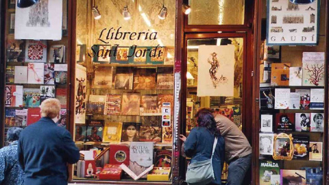 Librería Sant Jordi, C/Ferrán, Barcelona.