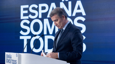 El presidente del Partido Popular, Alberto Núñez Feijóo, ofrece una rueda de prensa, en el Espacio Jorge Juan, a 27 de diciembre de 2024, en Madrid (España). Durante su comparecencia, el presidente del Partido Popular ha realizado un balance político del año 2024.Eduardo Parra / Europa Press27 DICIEMBRE 2024;PP;PARTIDO POPULAR;BALANCE;POLÍTICA;AÑO;202427/12/2024