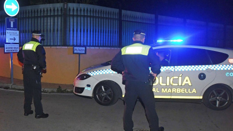 Agentes de la Policía Local de Marbella en una imagen de archivo.