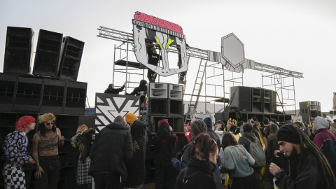 Participantes de la macrofiesta 'Big Fucking Party 2025' el pasado miércoles, 1 de enero de 2025.