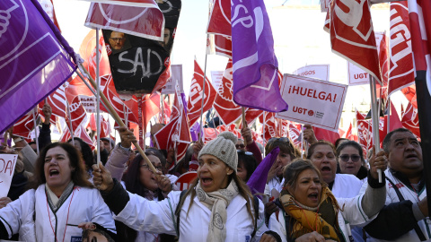 Vista de la manifestación de las trabajadoras del Servicio de Ayuda a Domicilio.